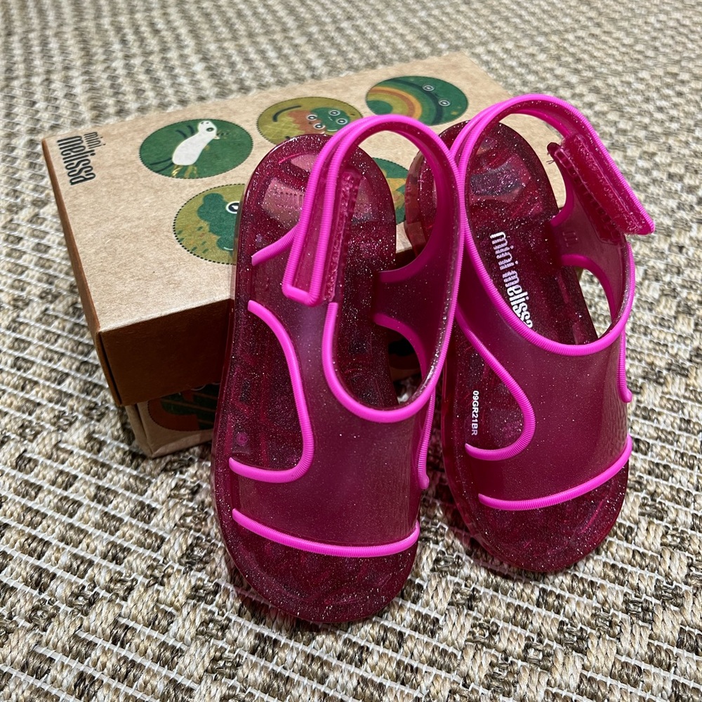 Mini Melissa jelly sandal for little girl, Size 9